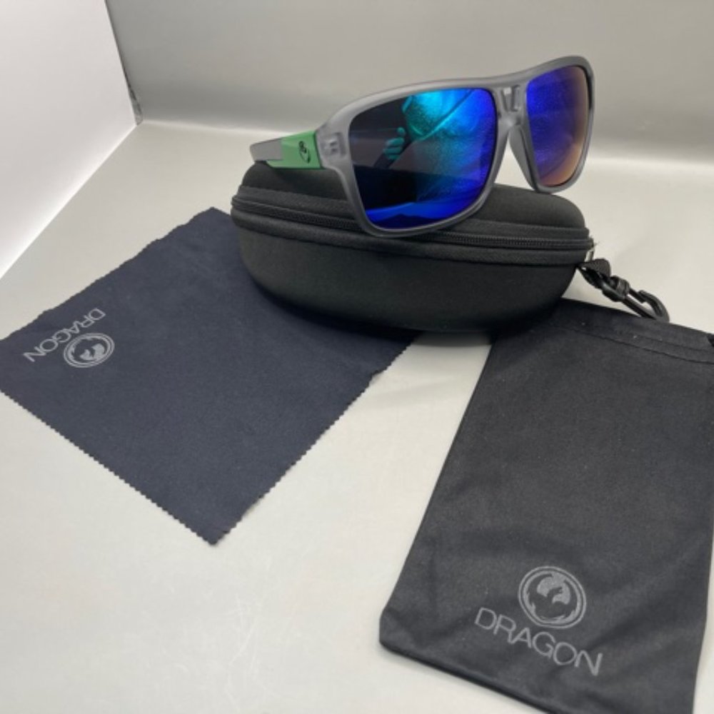 TWO New DRAGON brand Sunglasses - Picture 7 of 8